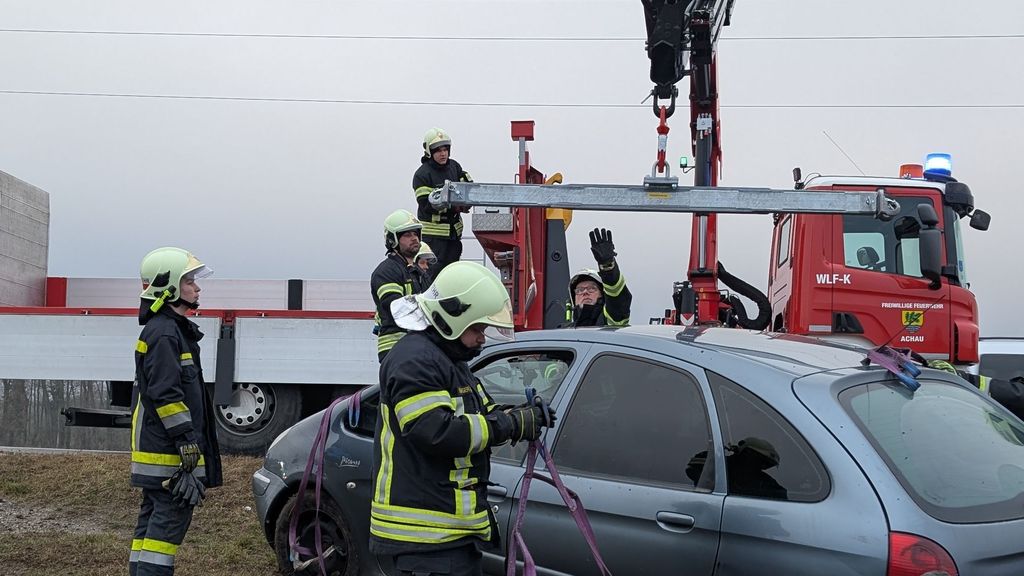 PXL_20260210_070319787_web