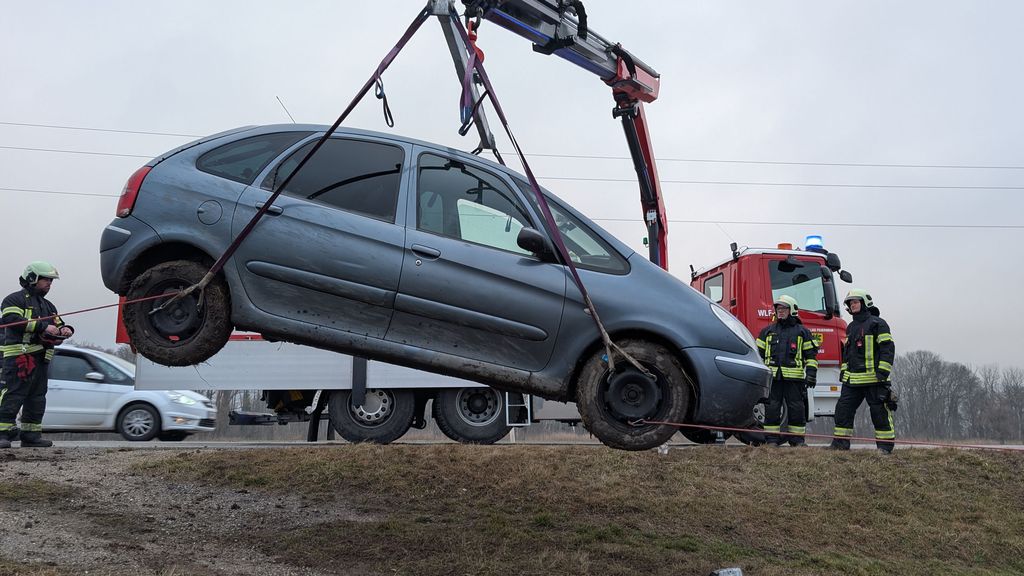 PXL_20260210_070642515.jpg_web