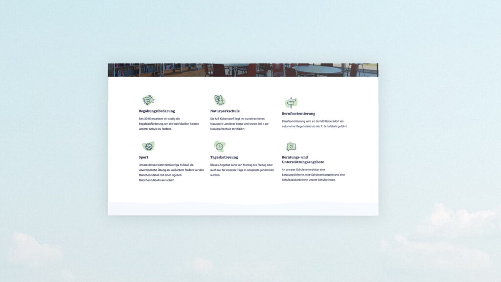 Mittelschule Kobersdorf Website Screenshot Mittelschule Kobersdorf Website Screenshot auf Himmel-Hintergrund
